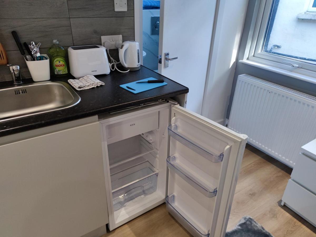 Stunning Studio In North London - Victoria Line Экстерьер фото